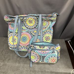 Vera Bradley Tote With Matching Zipper Pouch